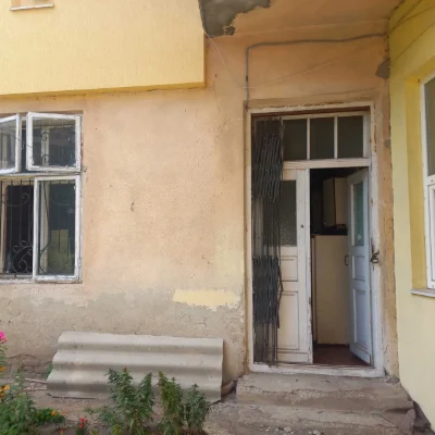Продам двокімнатну квартиру м.Самбір
