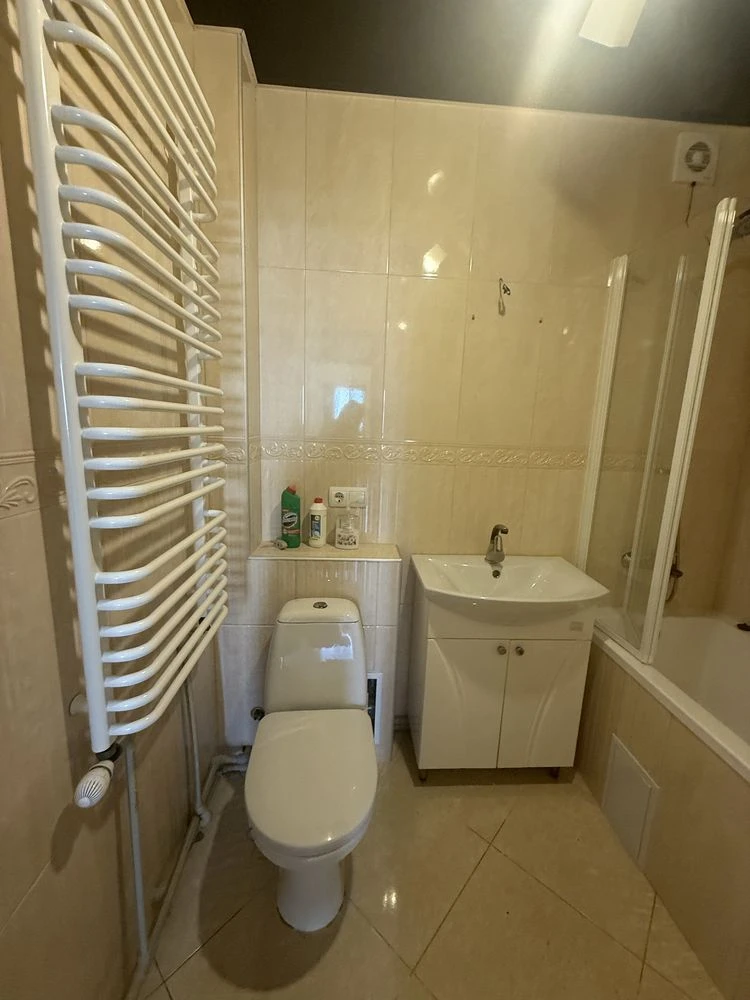 Продаж ексклюзивної 3-кімнатної квартири в центрі Самбора
