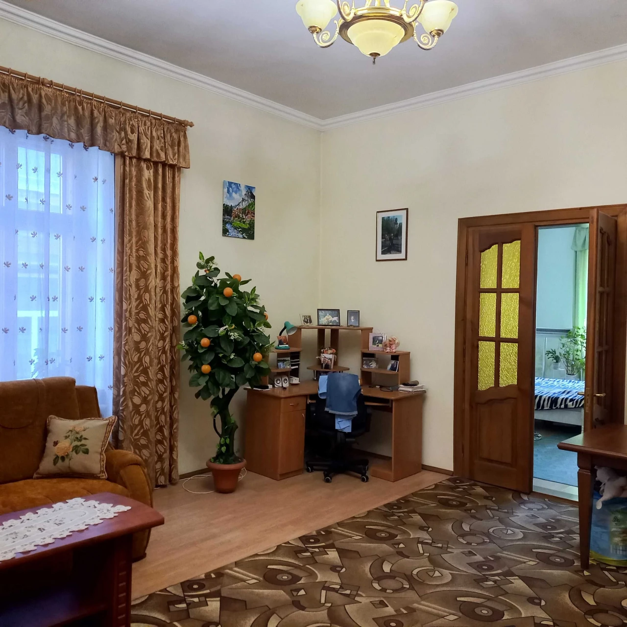 Продам двокімнатну квартиру м.Самбір