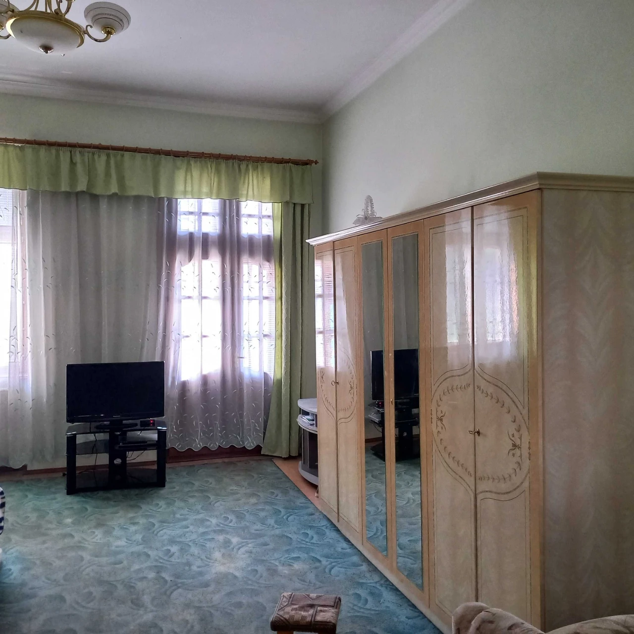 Продам двокімнатну квартиру м.Самбір