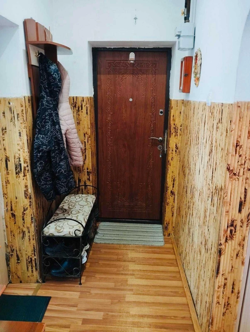 Продаж 2 кім квартири в м.Самбір вул.Хмельницького.