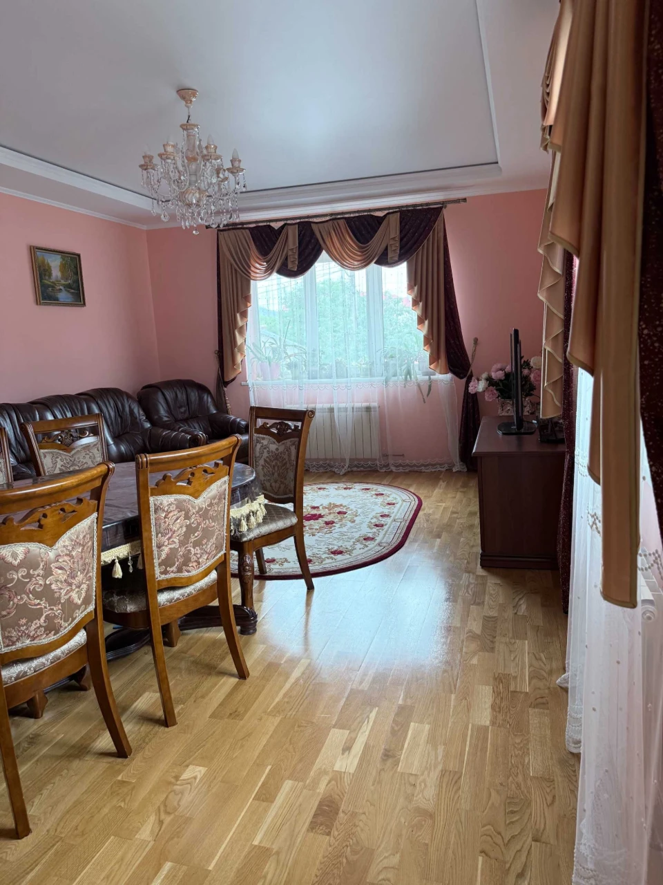 Квартира в Карпатах (+гараж)