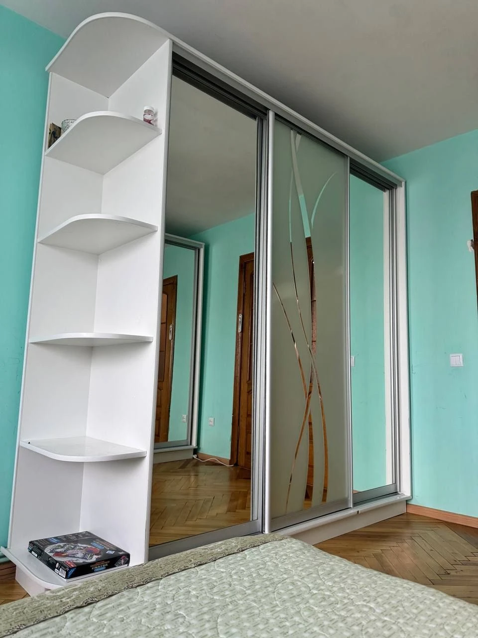 Two-room apartment in Sokol, 53 sq m