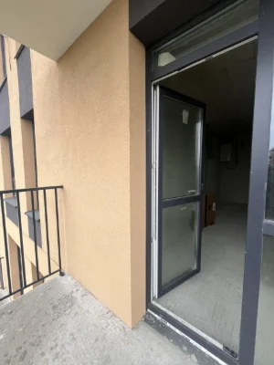 Sale of a 1-room apartment in a new building