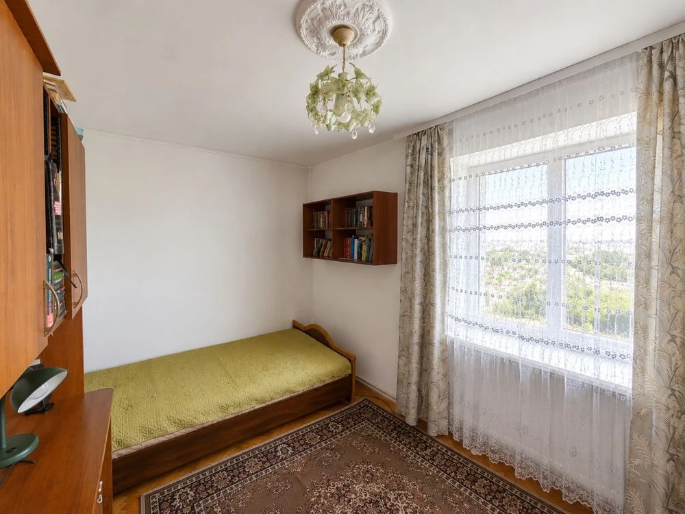 Sale of a 2-bedroom apartment