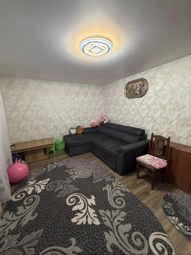 Sale of a 3-room apartment in Sokol city, on Skov Street