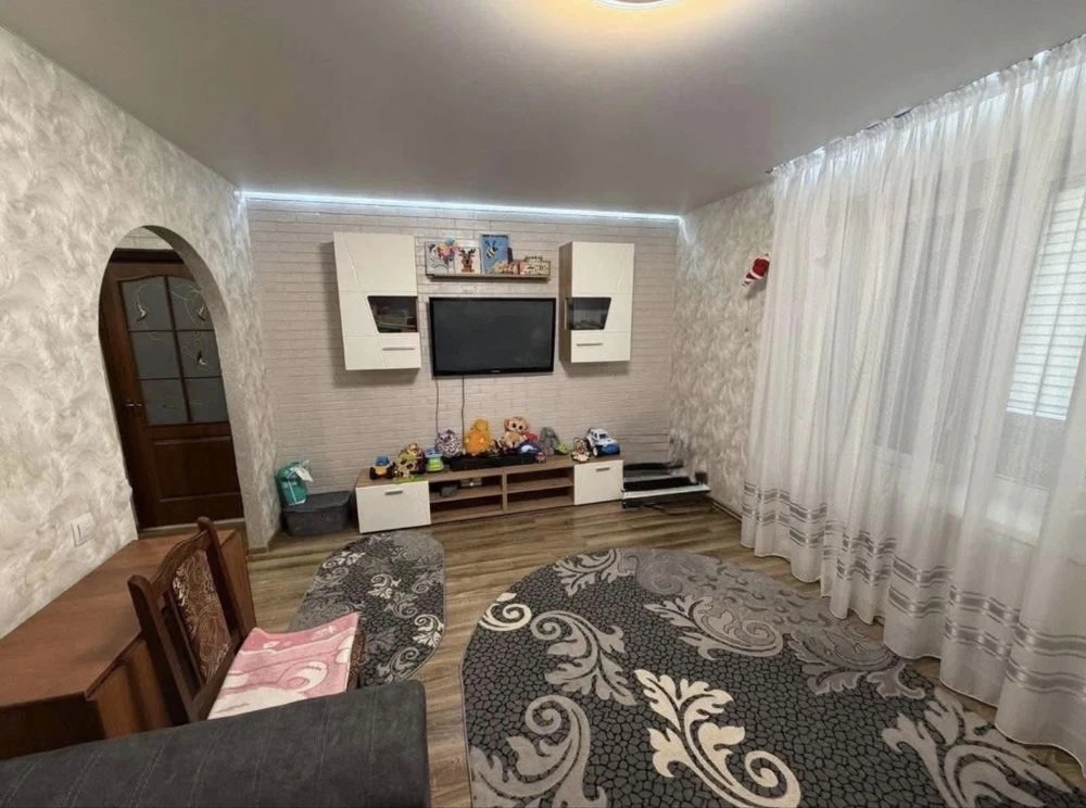 Sale of a 3-room apartment in Sokol city, on Skov Street