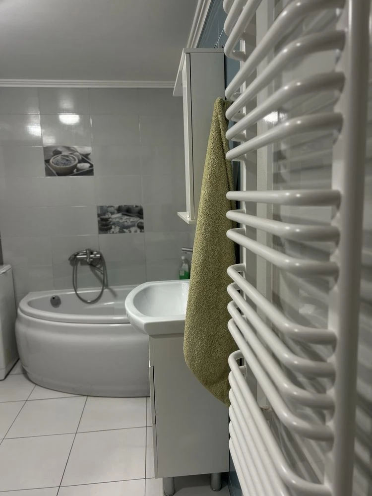 Продажа 1/4 дома, площадь 42 м.кв