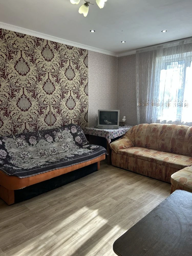 Продажа 1/4 дома, площадь 42 м.кв