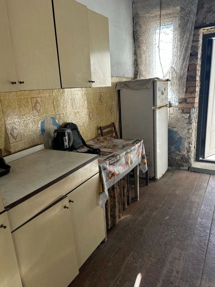 Продажа 1/4 дома, площадь 42 м.кв
