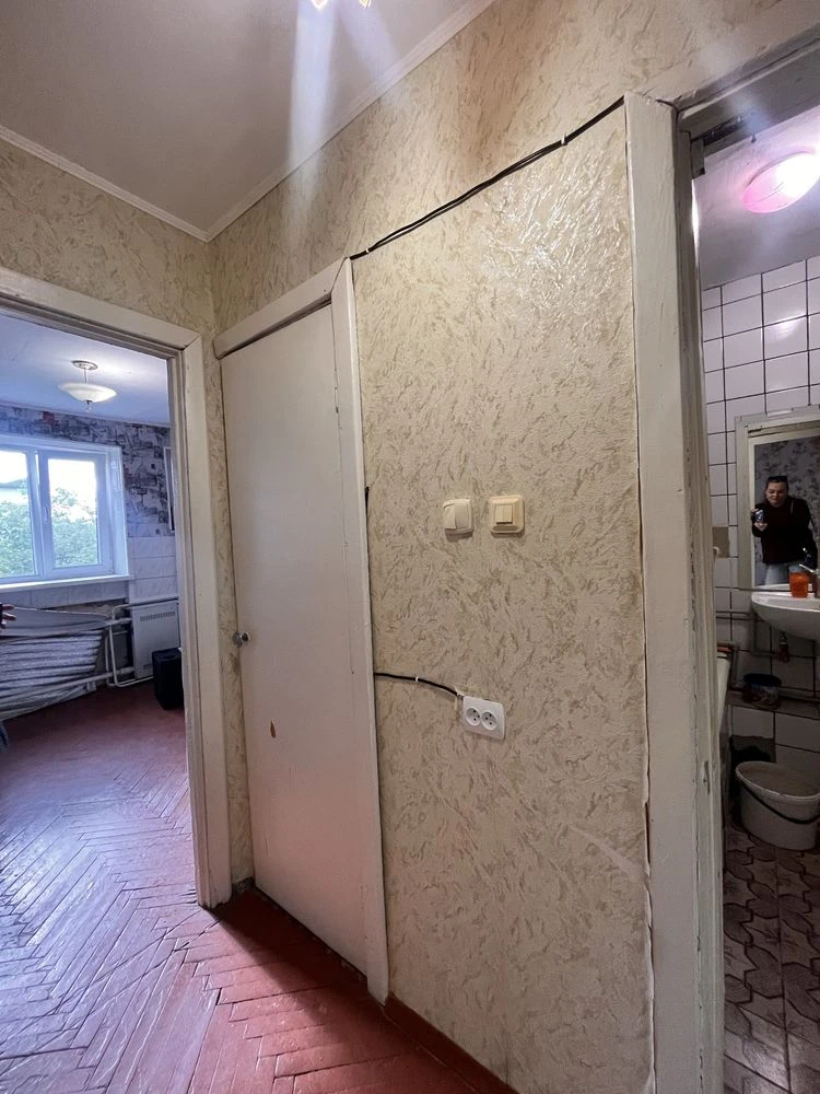 One-bedroom apartment on the 3rd floor
