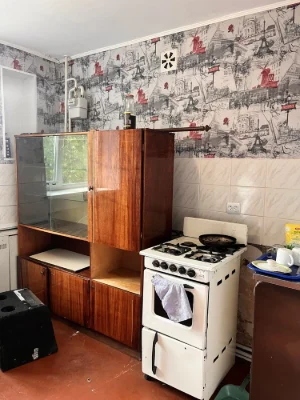 One-bedroom apartment on the 3rd floor
