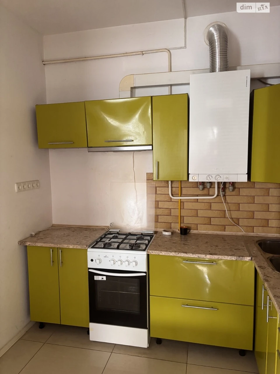 Apartment for Sale: Lane Upper