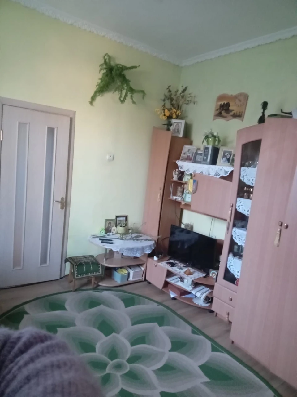 Продам двох кімнатну квартиру