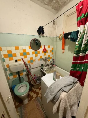 Продаж 2-кімнатної квартири по вулиці Залізняка
