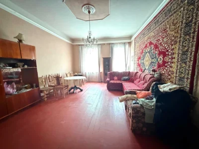квартира в центрі Стрия (майдан ринок)