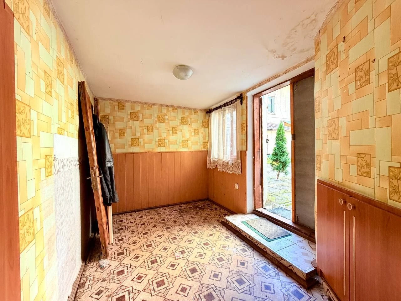 Продаж 2-кімнатної квартири у Стрию