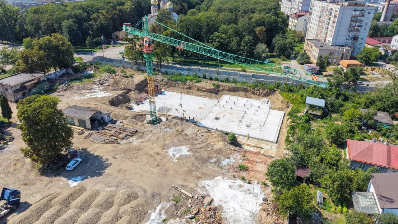 БЕЗ КОМІСІЇ/ 900 м²/ ЖК Стрийський бульвар/ 3-кімнатна кварт