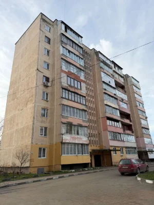 Простора 3-кімнатна квартира м.Стрий вул. Грабовецька