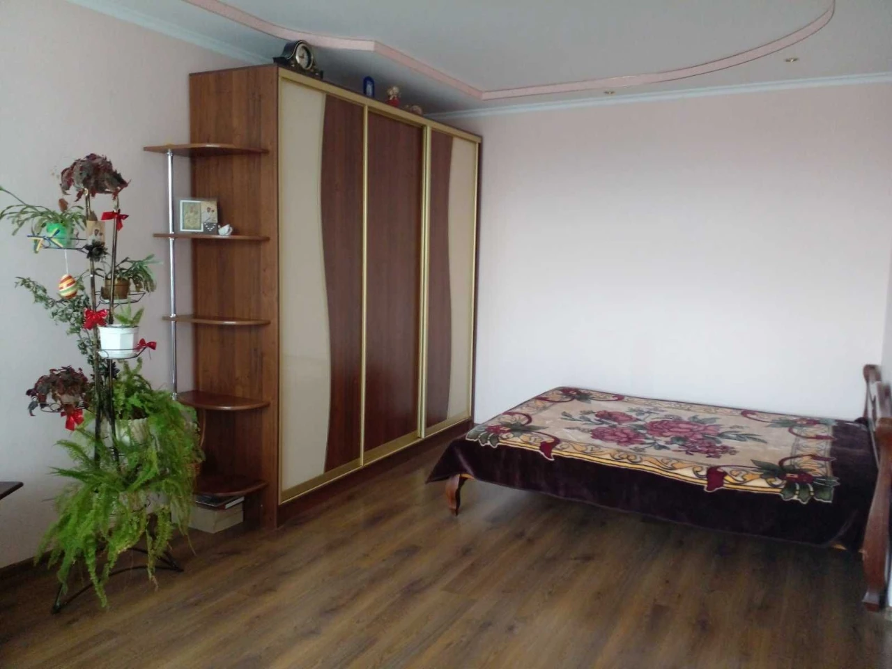 Продаж  однокімнатної  квартири   в м. Стрий  БАГРЯНОГО