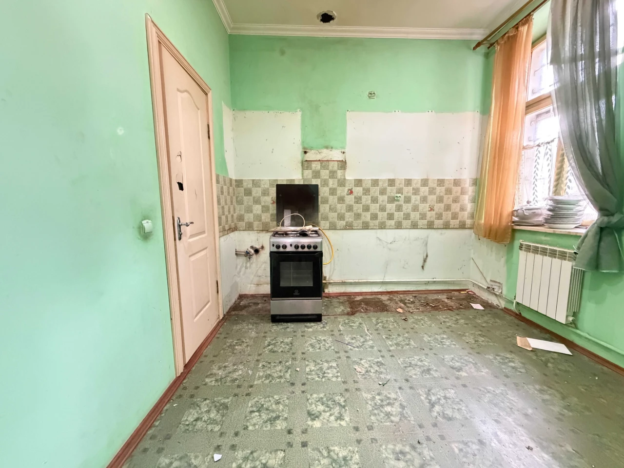 Продаж квартири — майдан Ринок, м. Стрий