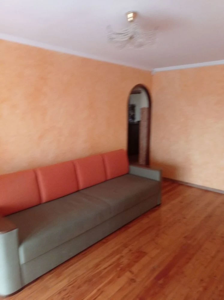 Sale of a 3-room apartment in the city of Stryj. Negotiation. Euro renovation.