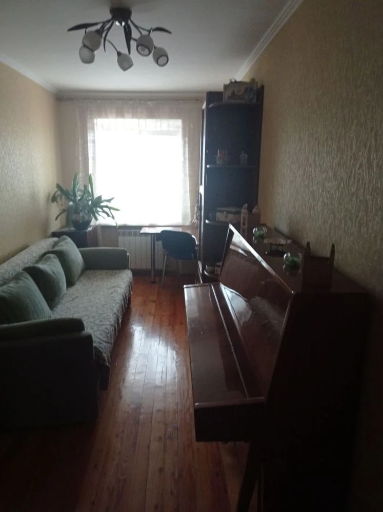 Sale of a 3-room apartment in the city of Stryj. Negotiation. Euro renovation.