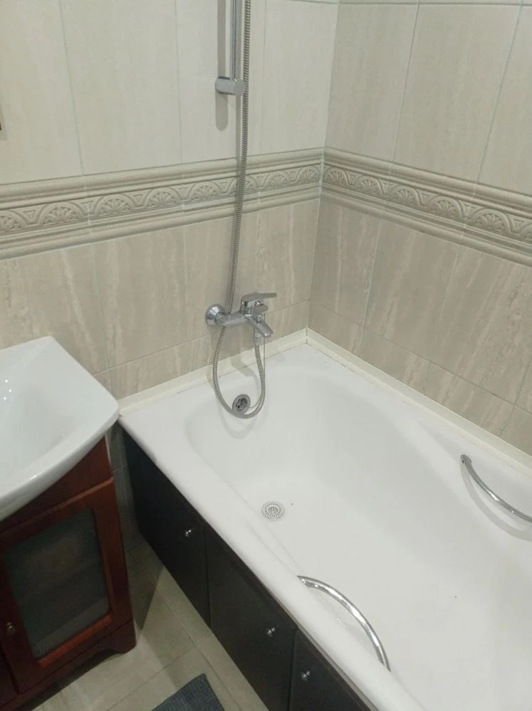 Sale of a 3-room apartment in the city of Stryj. Negotiation. Euro renovation.