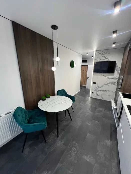 Продаж 1-кімнатної квартири в ЖК Platinum Apartments — сучас