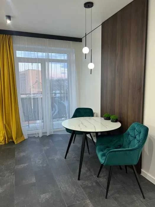 Продаж 1-кімнатної квартири в ЖК Platinum Apartments — сучас