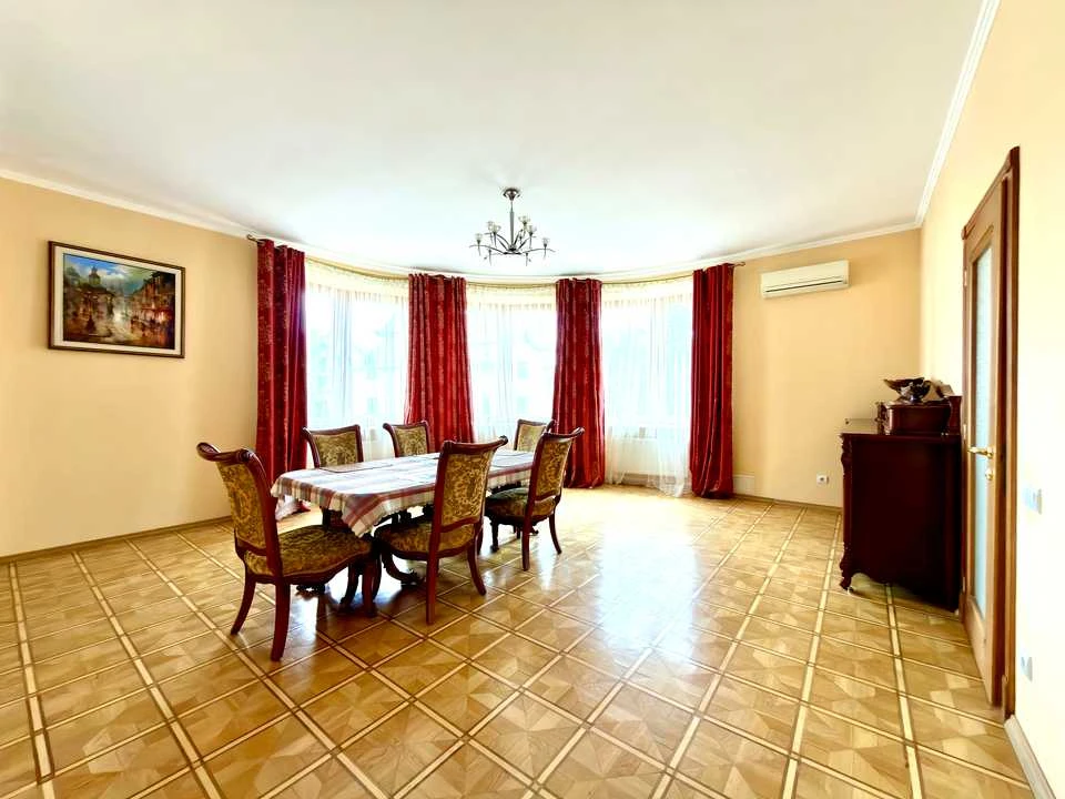 Квартира. Трускавець, Бориславська вул.