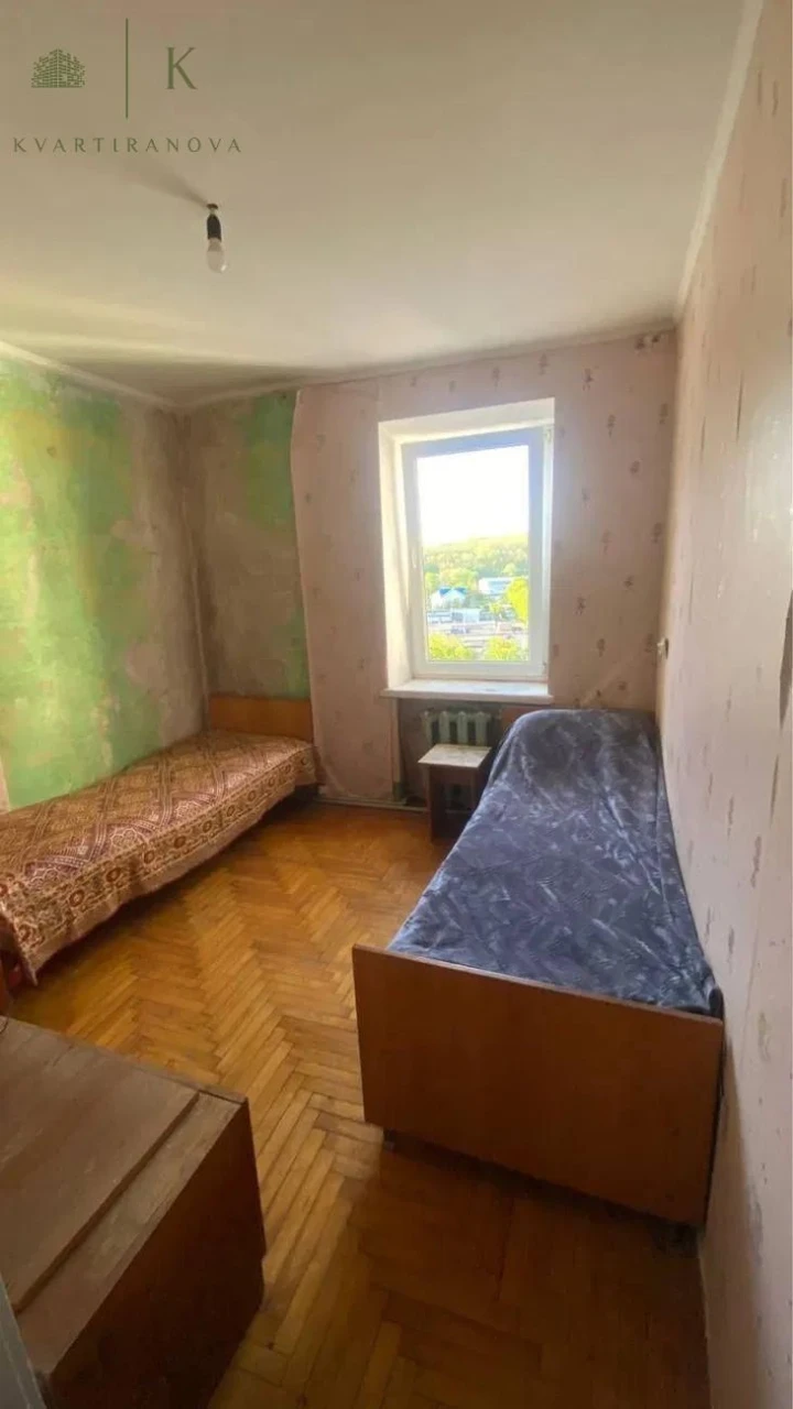 Продам 4 -кім.квартиру,вул Стебницька 92