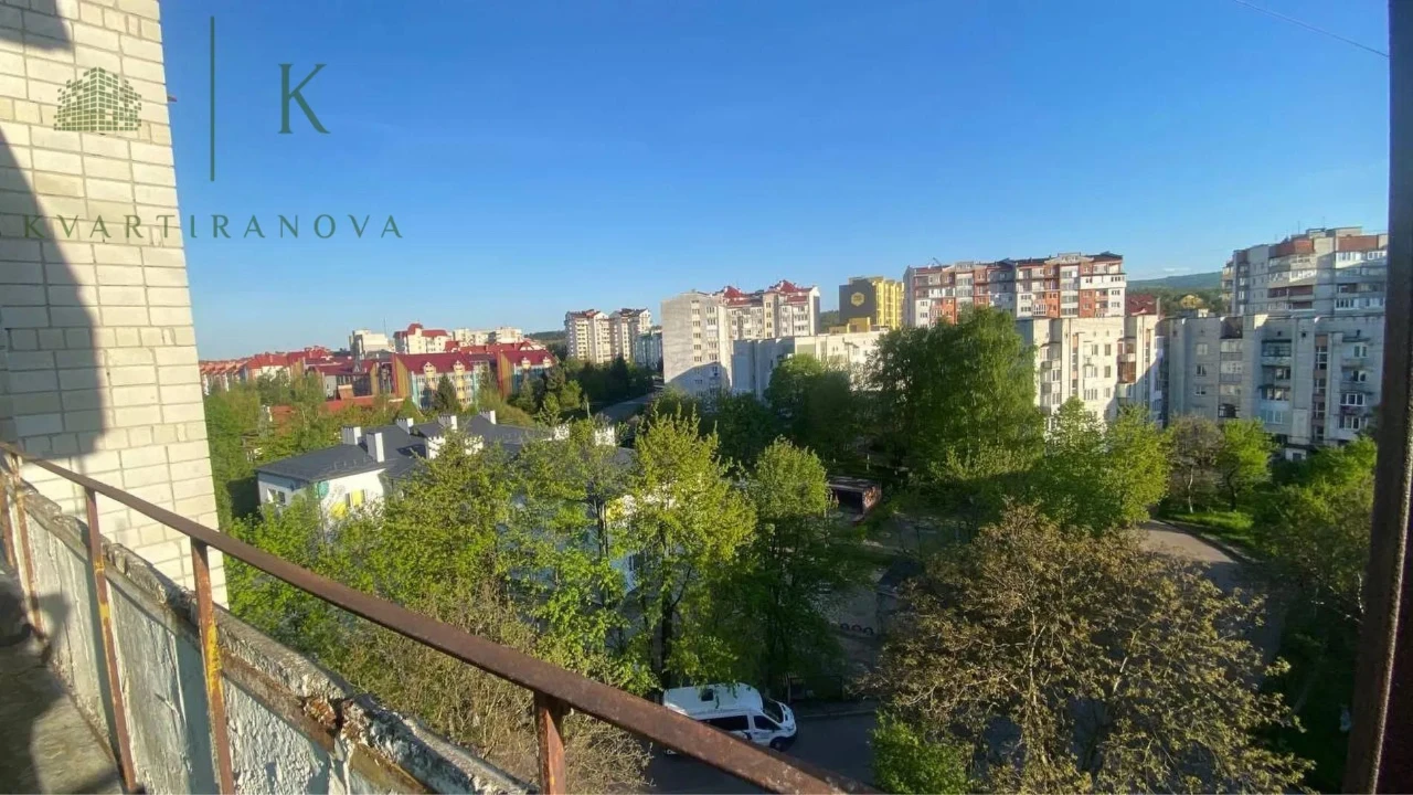 Продам 4 -кім.квартиру,вул Стебницька 92