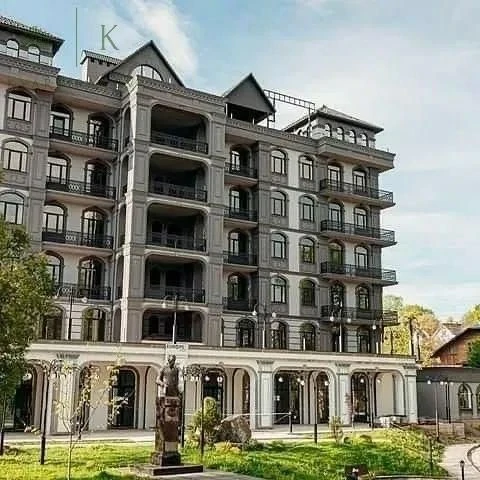 Продам 1-кім.апартаменти ,вул Івана Франка 1а  Апартготель К