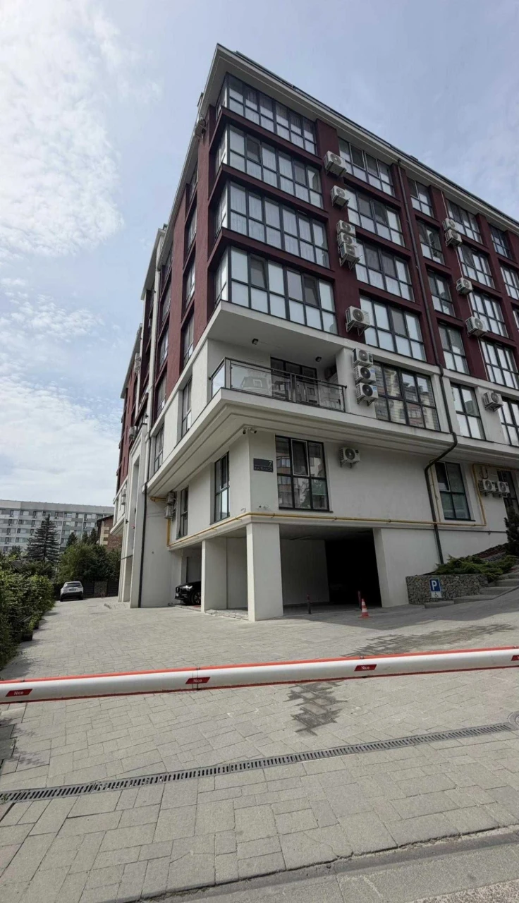 Продаж дизайнерської квартири в центрі Трускавця