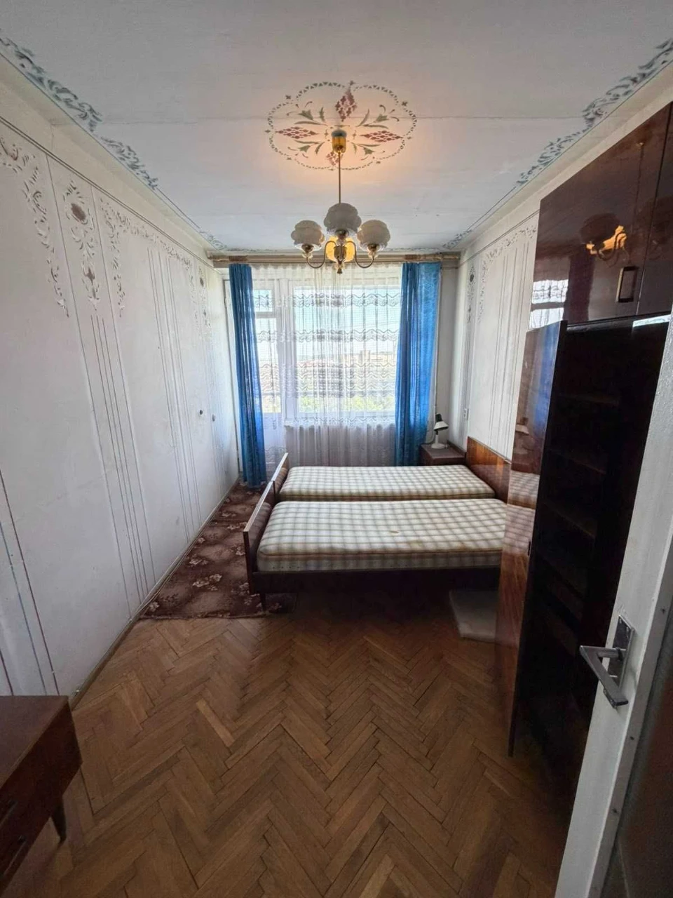 Продається 3-кімнатна квартира 66,4 м², 2 великі балкони, чу