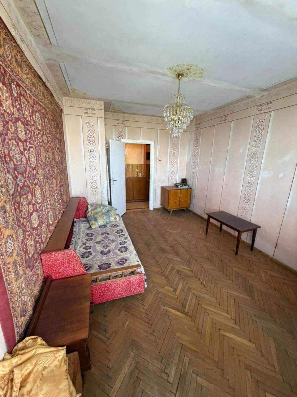 Продається 3-кімнатна квартира 66,4 м², 2 великі балкони, чу
