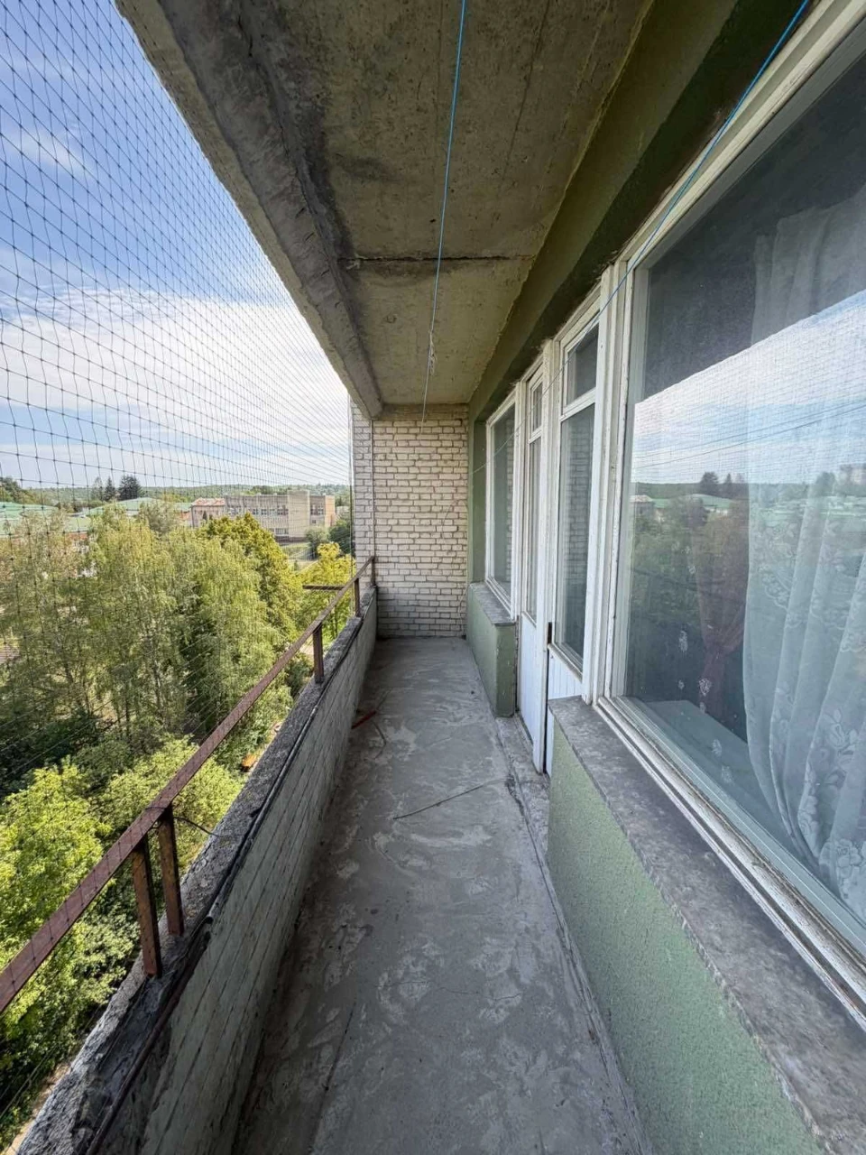 Продається 3-кімнатна квартира 66,4 м², 2 великі балкони, чу