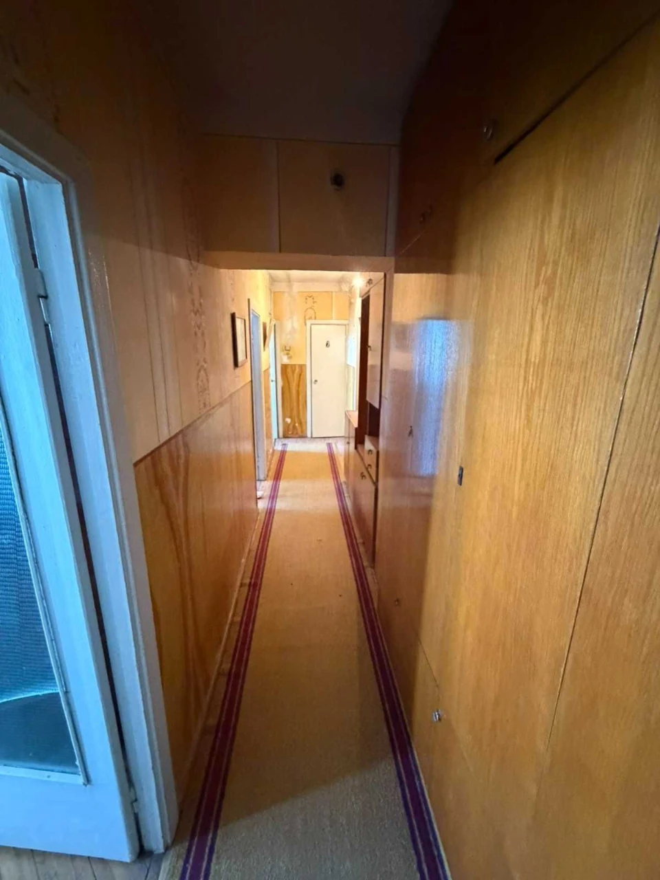 Продається 3-кімнатна квартира 66,4 м², 2 великі балкони, чу