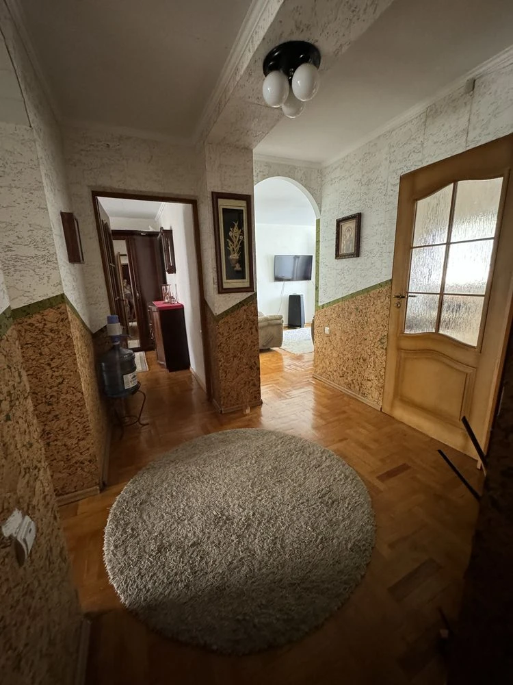 Продаж 3 кімнатної квартири м.Трускавець