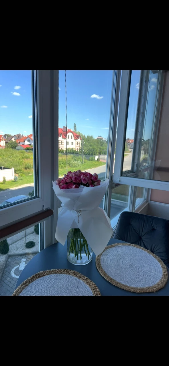 ВЛАСНИК! Продам 2 к кв 64 кв м(6спальн місць)кращий ЖК»Клено