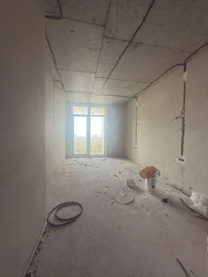 Продаж 2-кім. квартири 80.3 м.кв., в. Роксолани