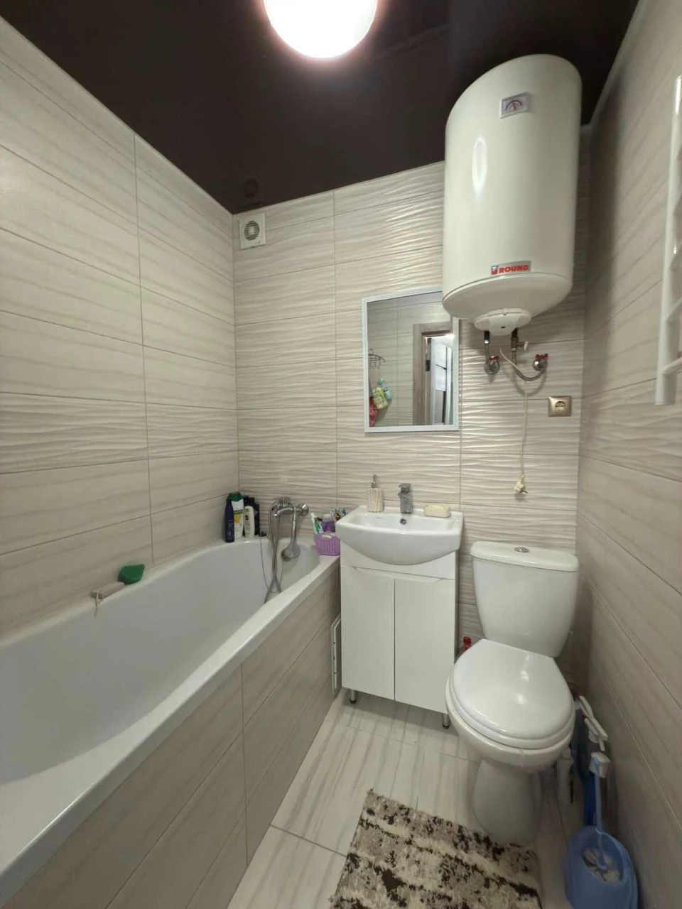 Продаж 2 кім. квартири 61 м2, вул. Стуса , м. Трускавець