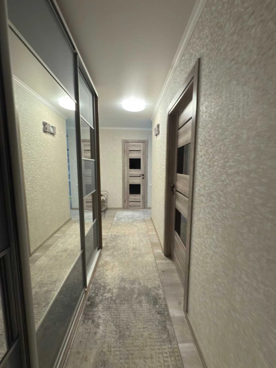 Продаж 2 кім. квартири 61 м2, вул. Стуса , м. Трускавець