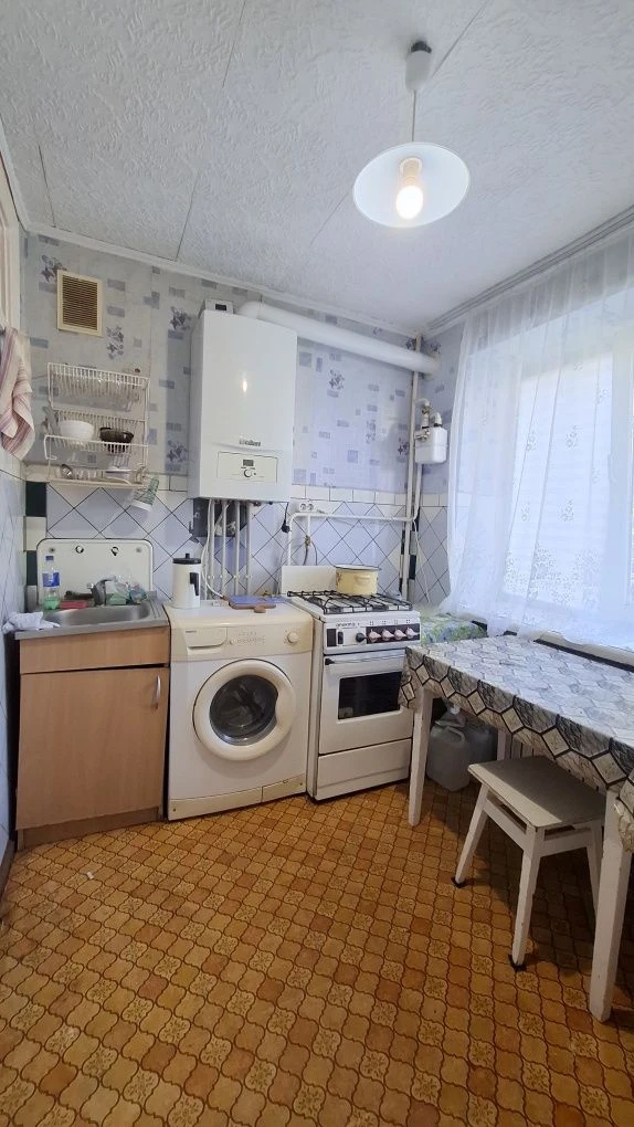 2 Кімнатна Квартира На 2 Поверсі