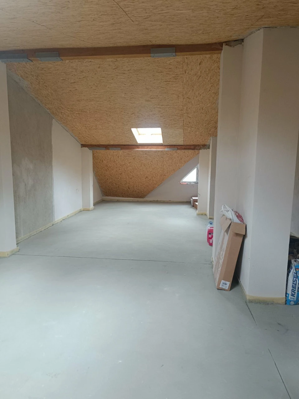 Sale of a renovated 2-room apartment, Truskavets center, new building