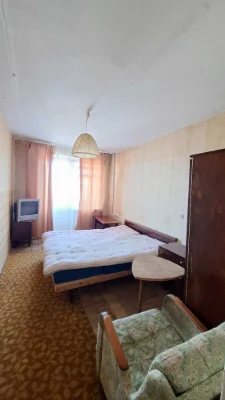 3 Кімнатна Квартира Напроти Ринку  Сільпо