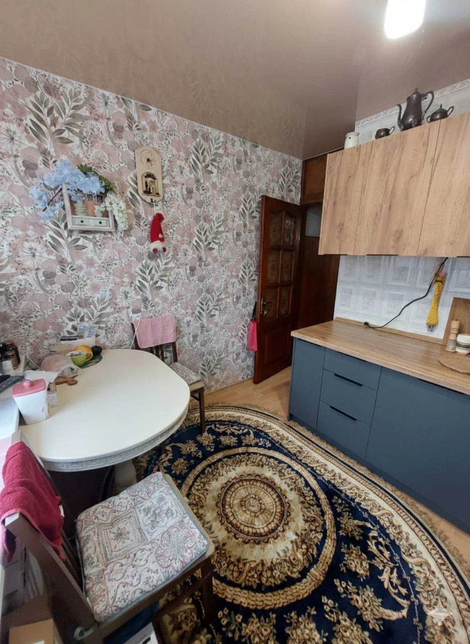 ПРОДАЖ 3 кім. квартири 67 м. кв. вул. Данилишиних м. Трускав