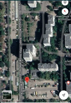 Продам место на стрянке Жолио-Кюри район р-нк Москвич