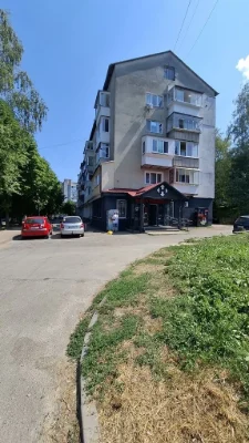 3 Кімнатна Квартира Напроти Ринку, АТБ !